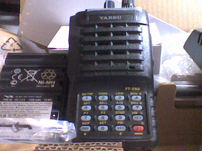 Yaesu FT 250 R